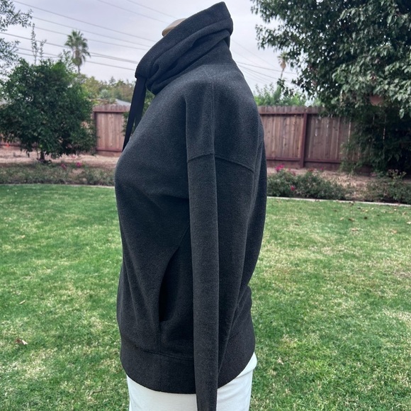 Lululemon Go Forward Pullover Fleece Sweater Sweatshirt| Size 6 - Picture 7 of 13